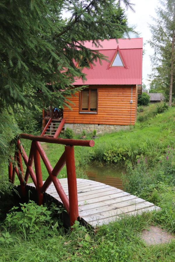 Villa Садыба Полыцька à Guta Extérieur photo