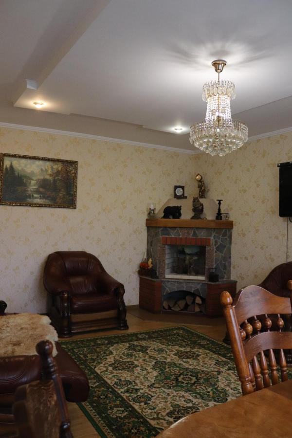 Villa Садыба Полыцька à Guta Extérieur photo