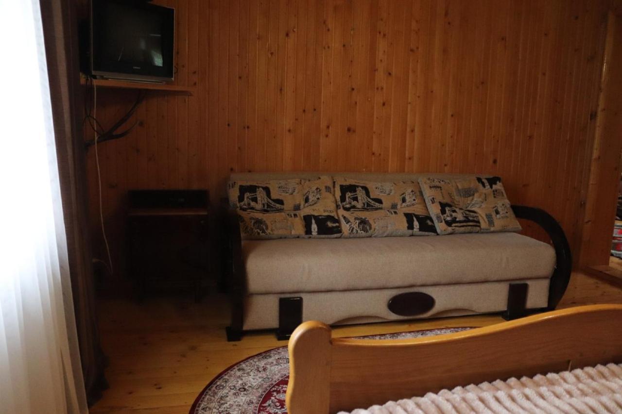 Villa Садыба Полыцька à Guta Extérieur photo